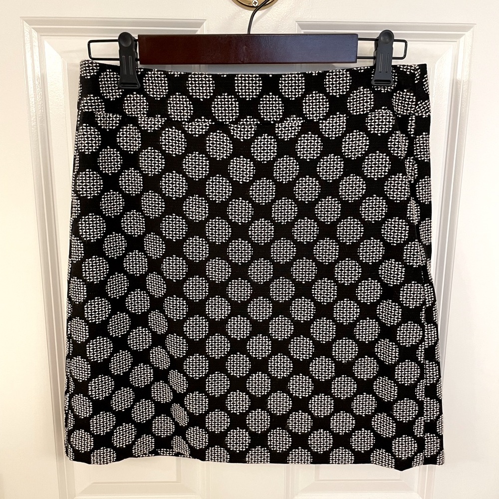 Brand new Loft skirt